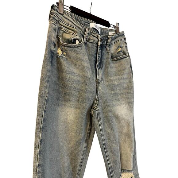 Judy Blue Women’s Destroyed Straight Fit Slit Hem Jeans Size 28 High Rise - Picture 2 of 9